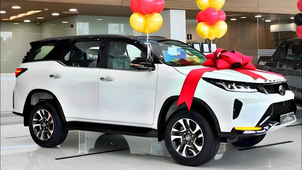 Toyota Fortuner SUV 2025